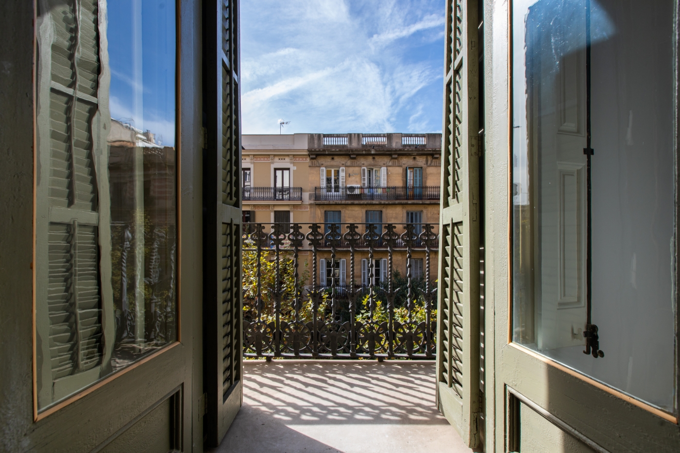 MODERNIST AND STYLISH FLAT IN BARCELONA in Barcelona